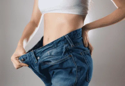 Pantaloni larghi